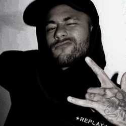 NeyXe.
